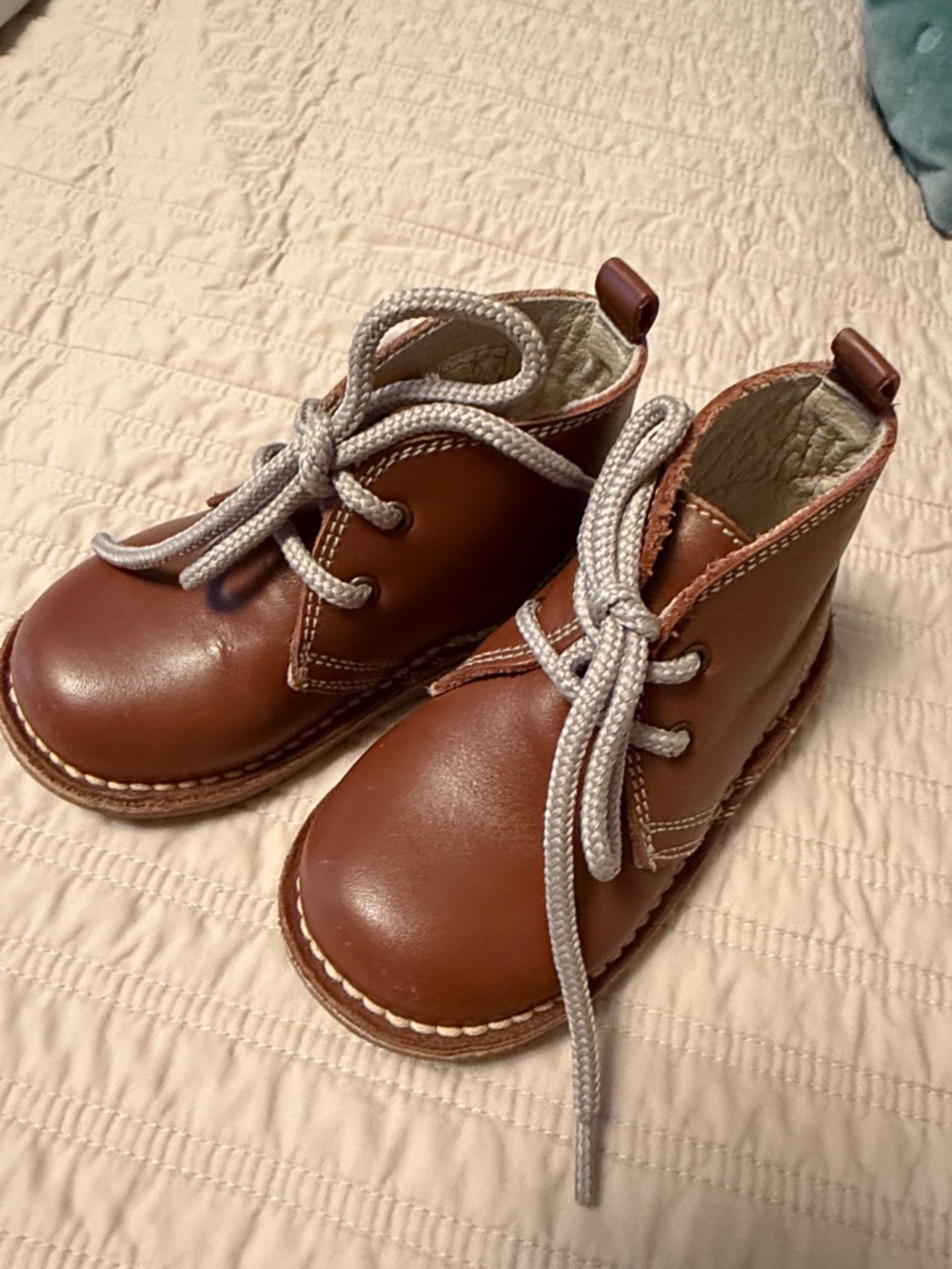 La Coqueta Leather Lace-Up Boots